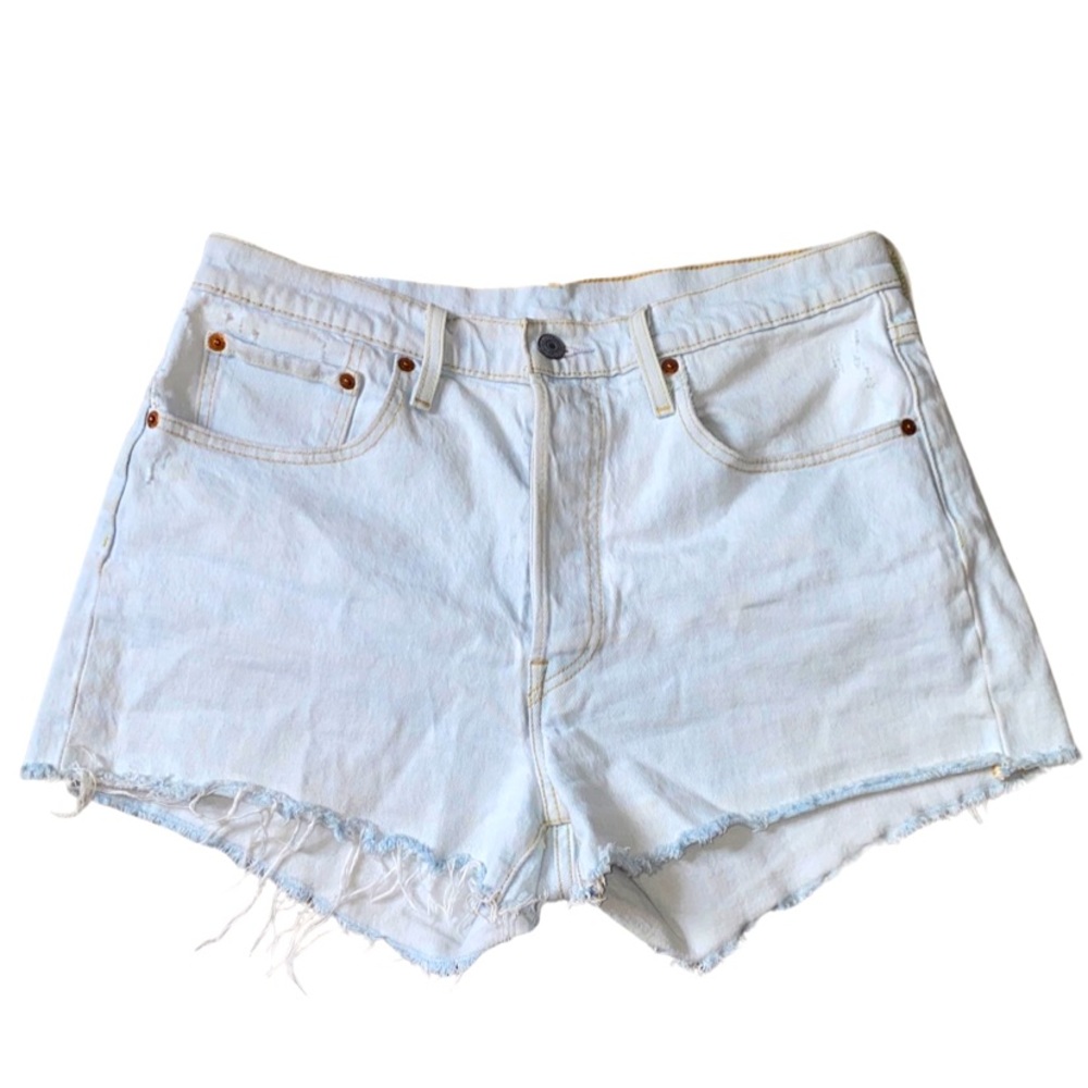 Levi’s Premium 501 Jean Shorts - Picture 2 of 4